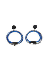 Christina Brampti Loop aluminium tube cube E