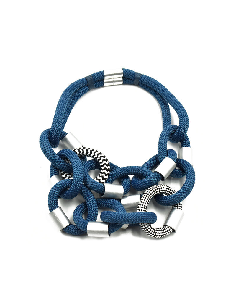 Christina Brampti Chunky short loop N