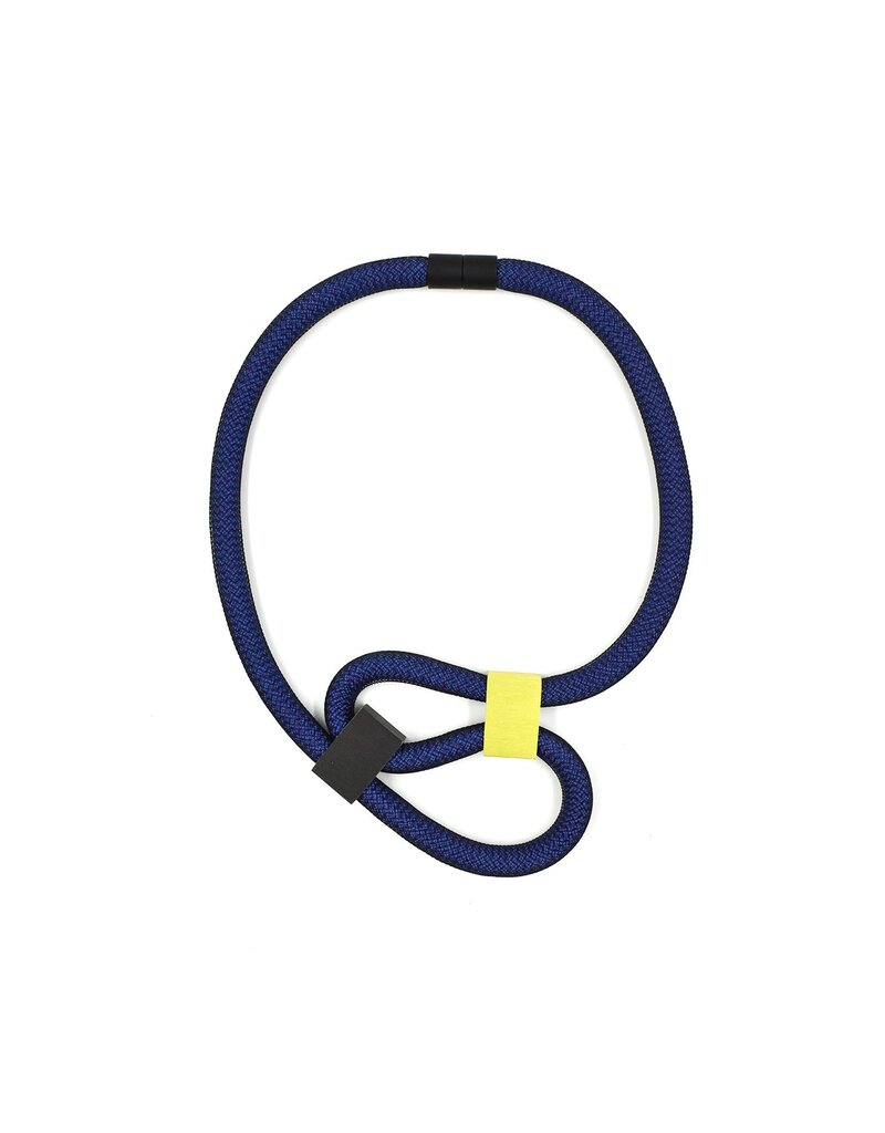 Christina Brampti Interlock curve alum N