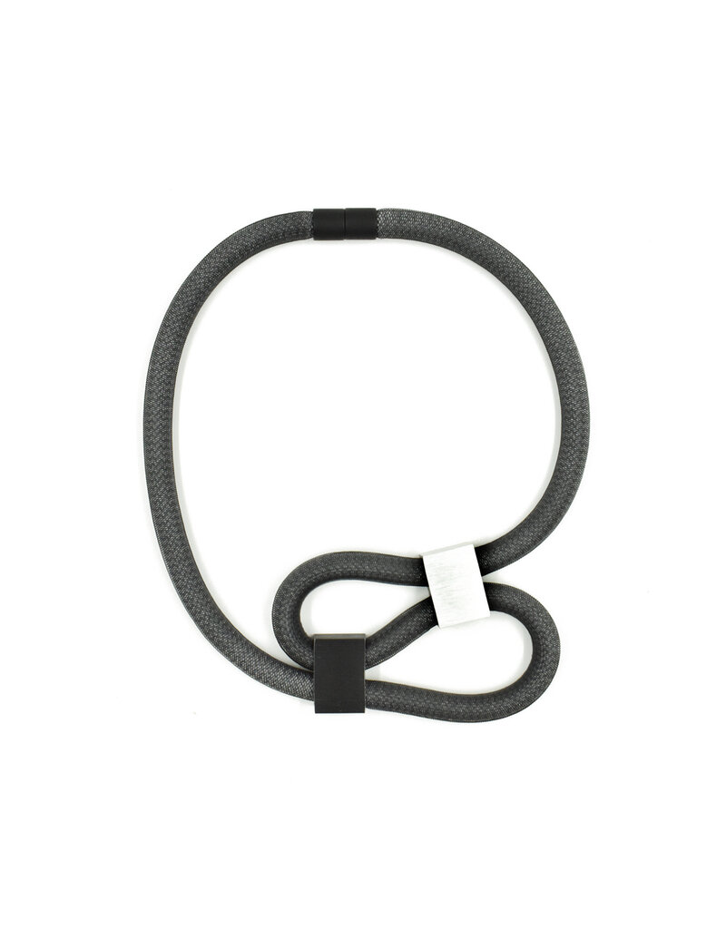 Christina Brampti Interlock curve alum N
