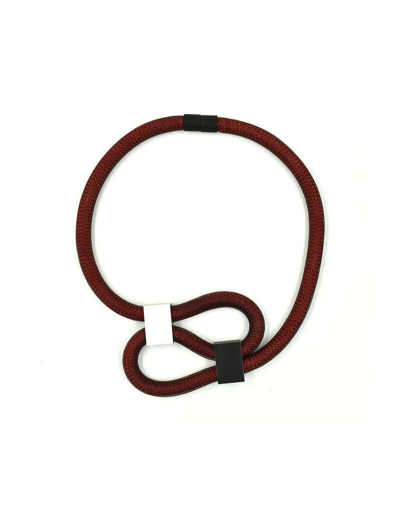 Christina Brampti Interlock curve alum N