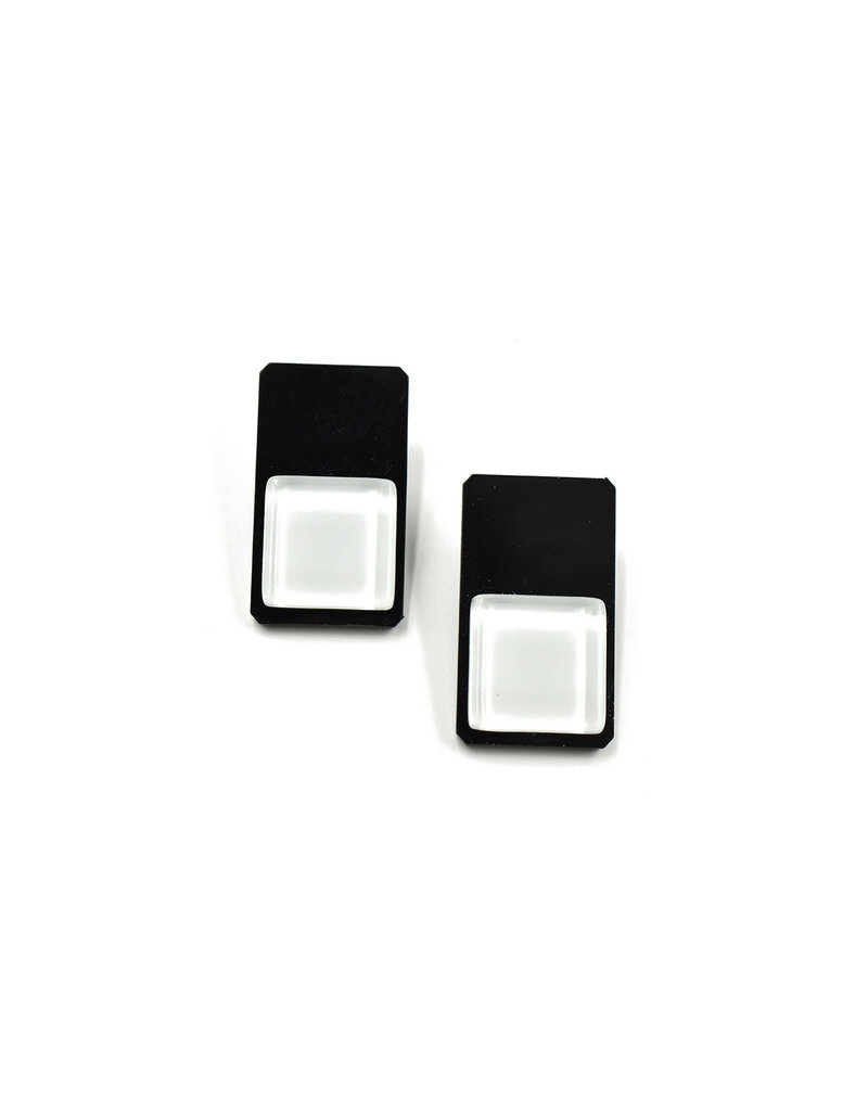 Christina Brampti Square bead E
