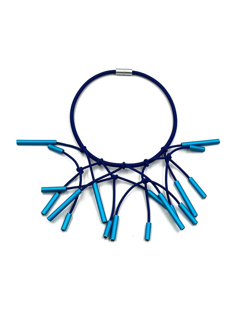 Christina Brampti Tube knot twig N