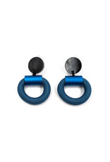 Christina Brampti Donut cord hang E