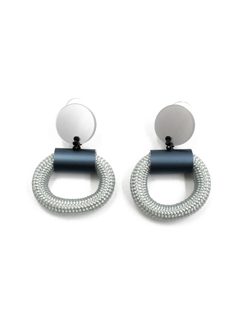 Christina Brampti Donut cord hang E