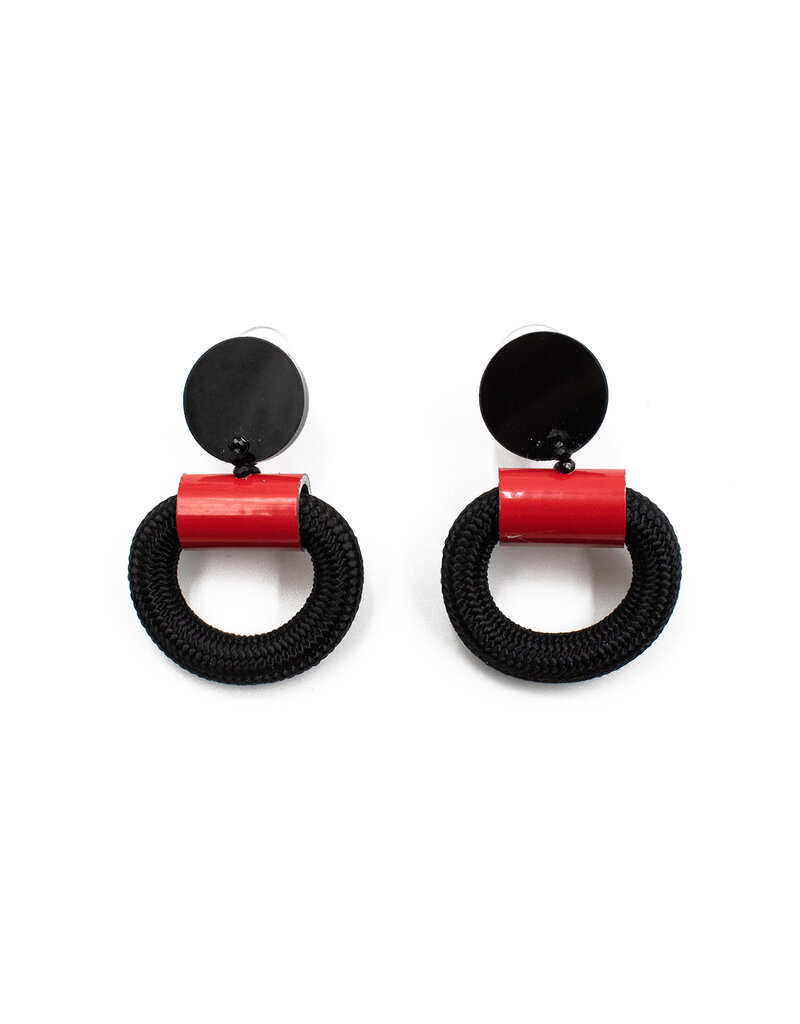 Christina Brampti Donut cord hang E