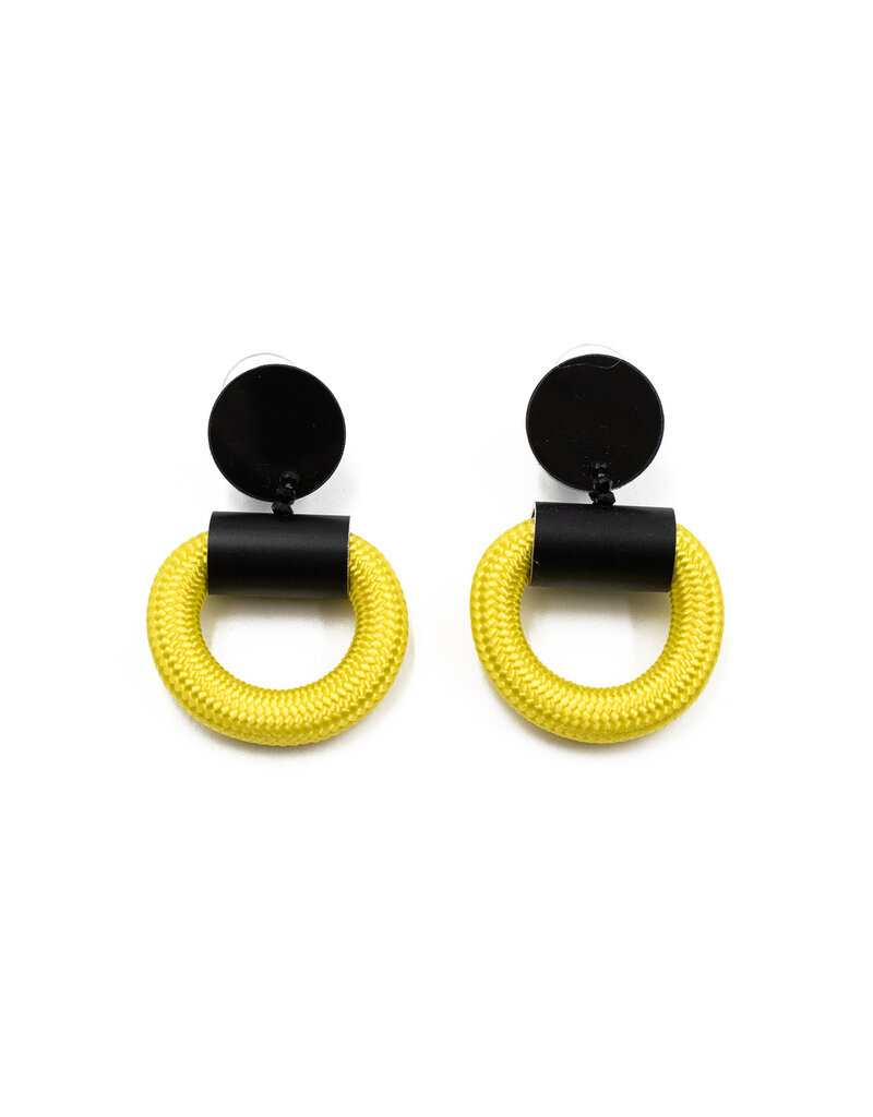Christina Brampti Donut cord hang E