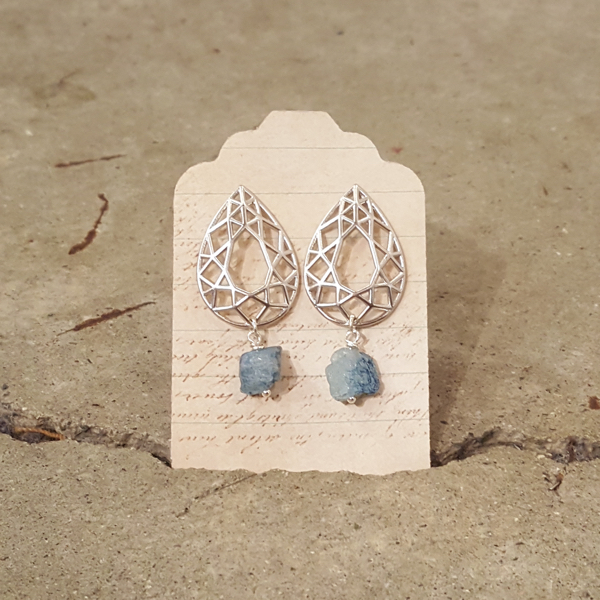 Earrings Cathedral Earrings - White Gold and Apatite
