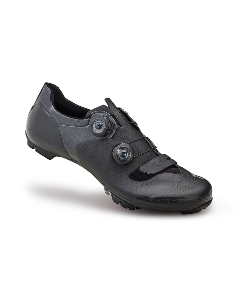 black cycle shoes