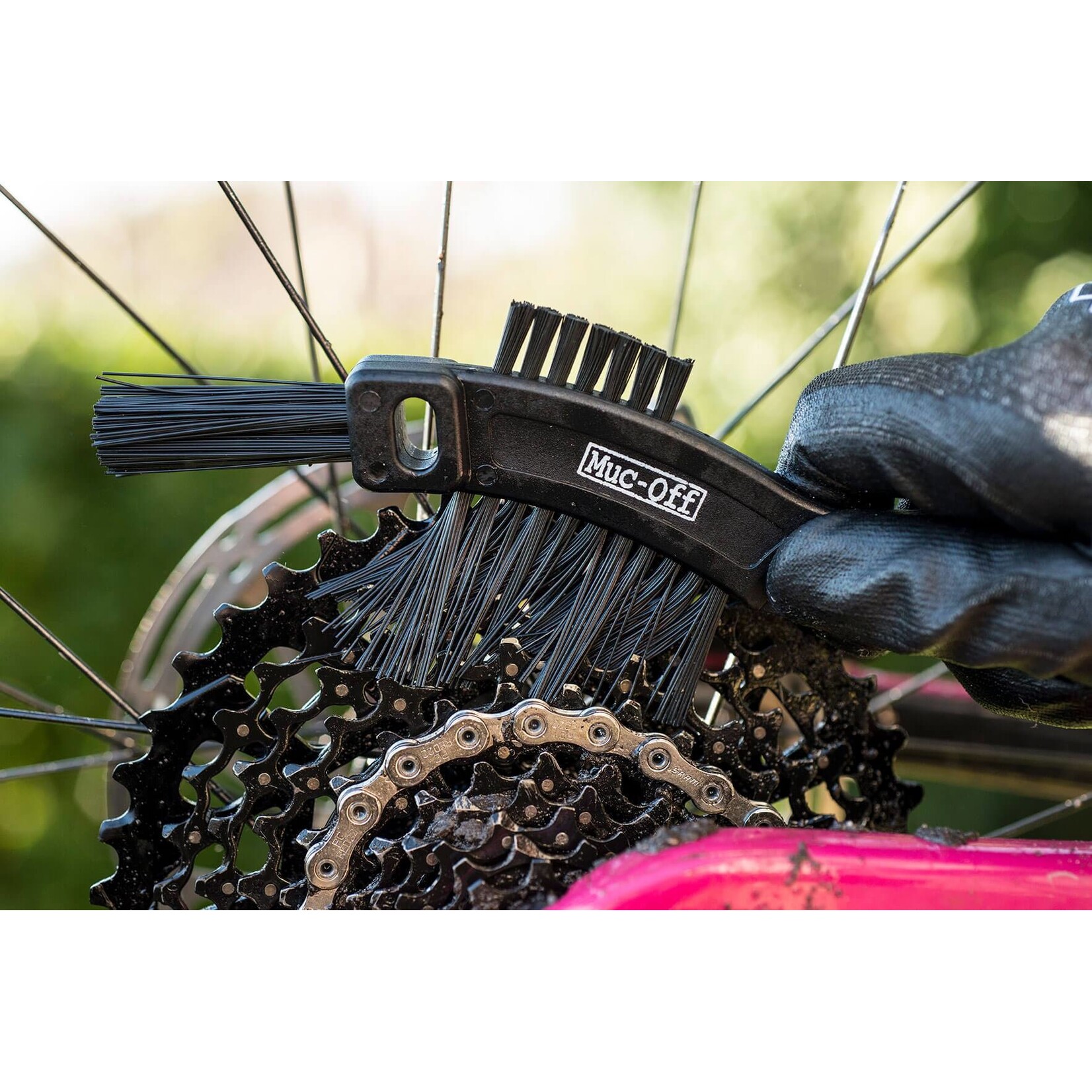 Muc-Off Claw Brush (Single Unit)