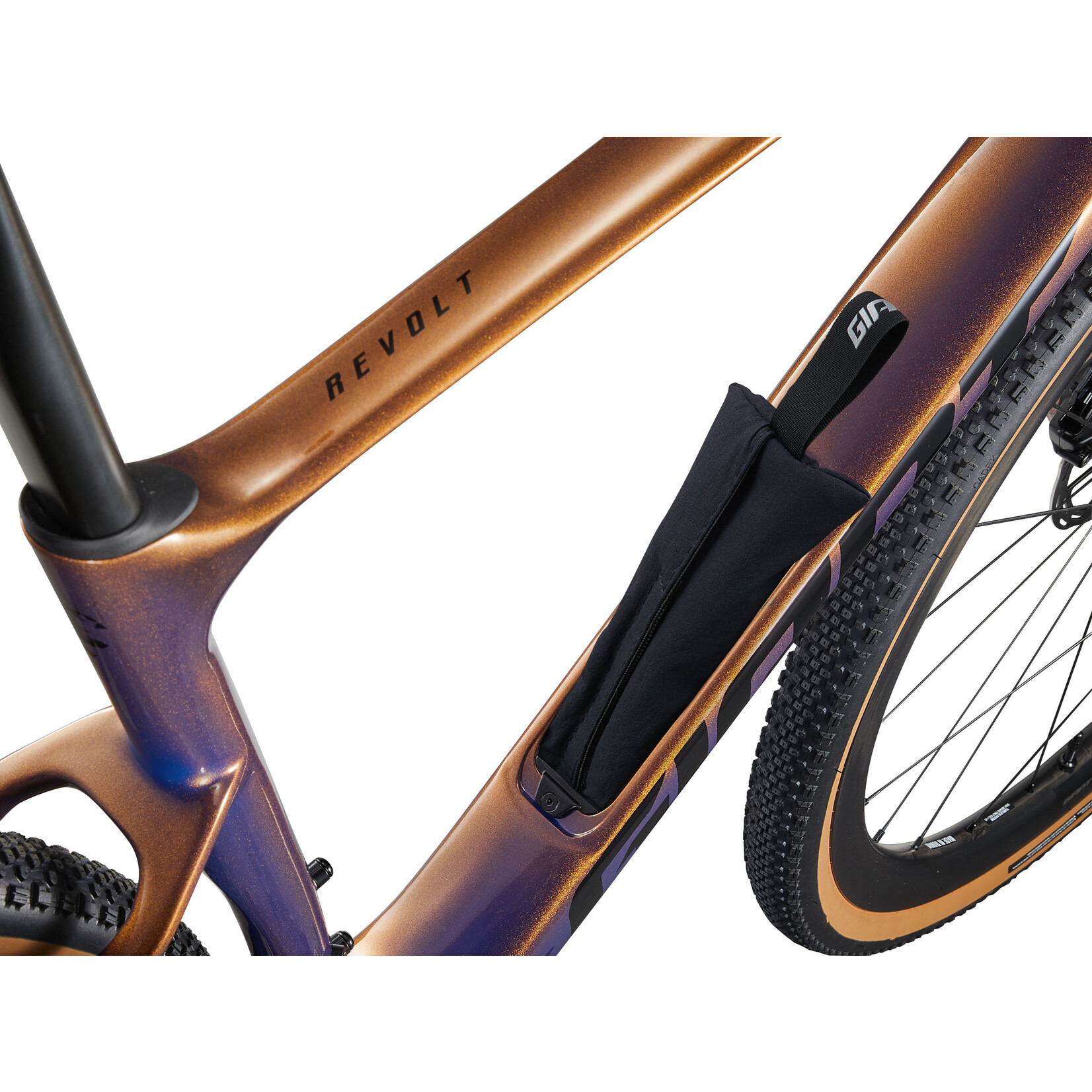 Giant Revolt Advanced Pro 1 - Medium