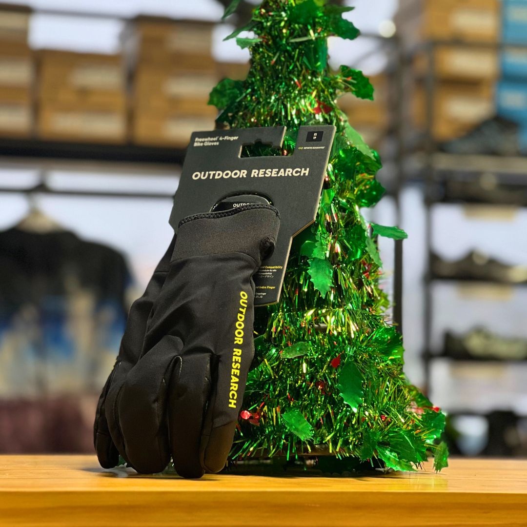 Cycling Gloves & Mitts