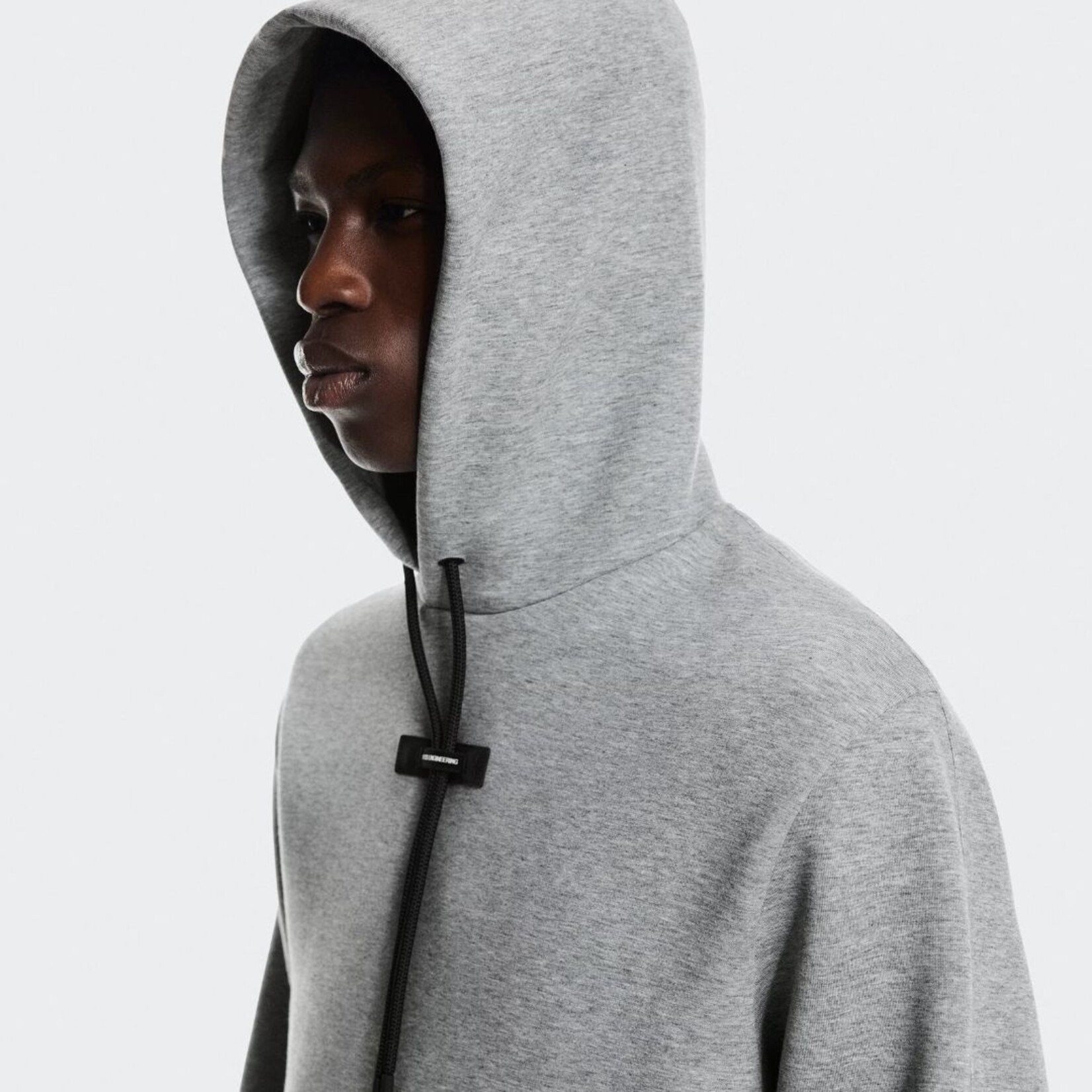On Running Men's Focus Tech Hoodie