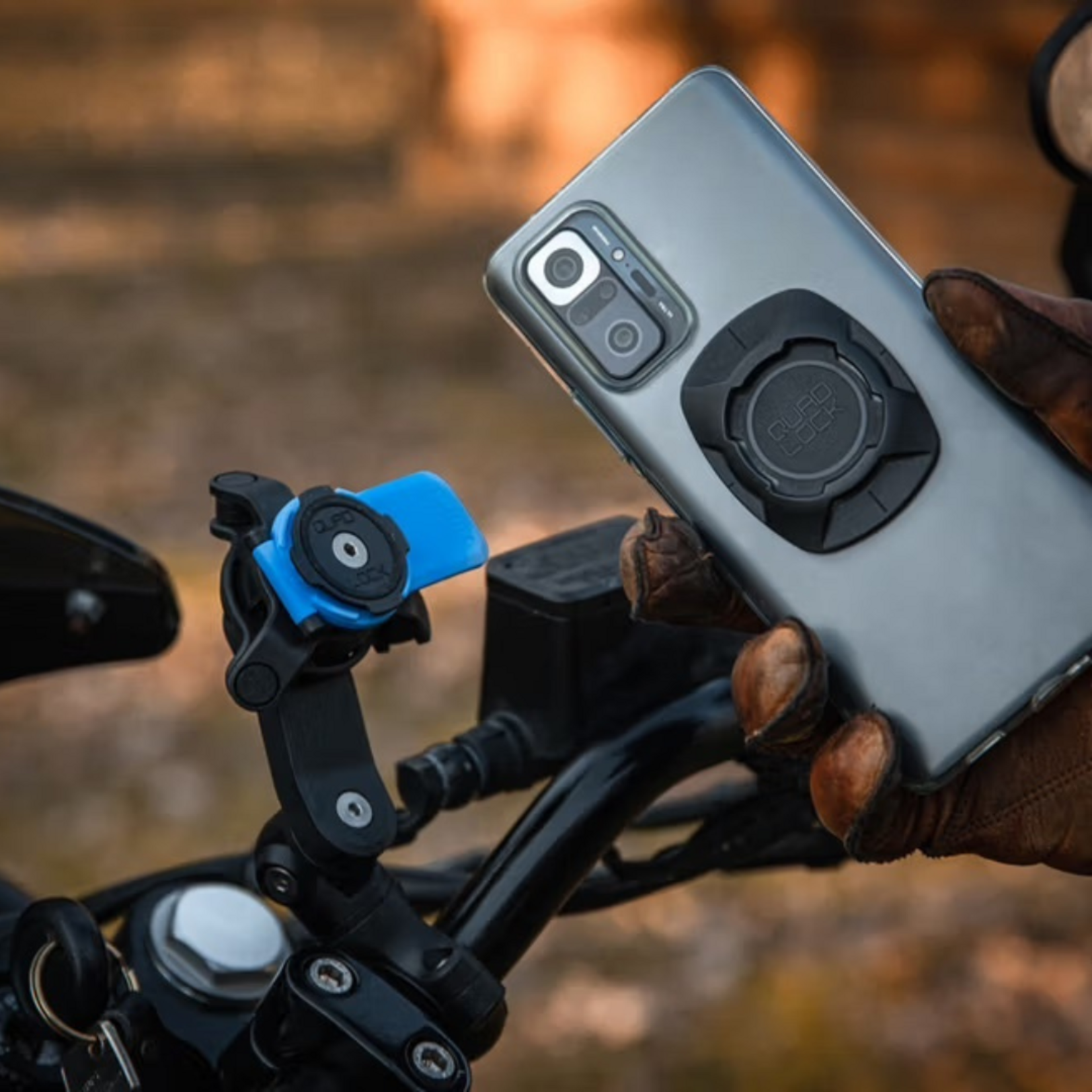 Quad Lock Universal Adaptor (V3)