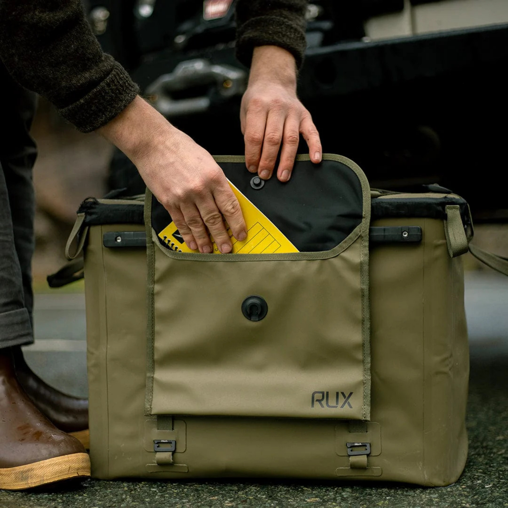 RUX Pocket (3L)