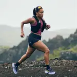 TRAIL SHOES