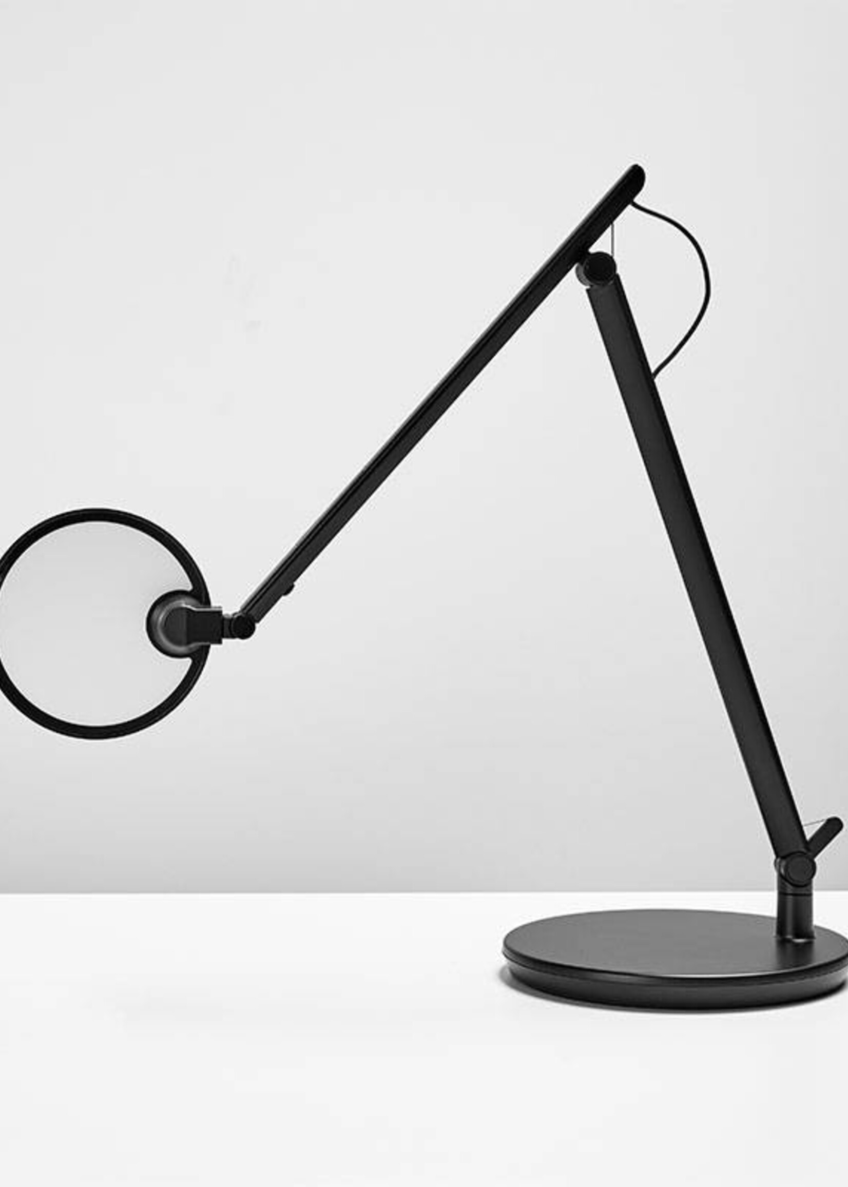 Humanscale Nova