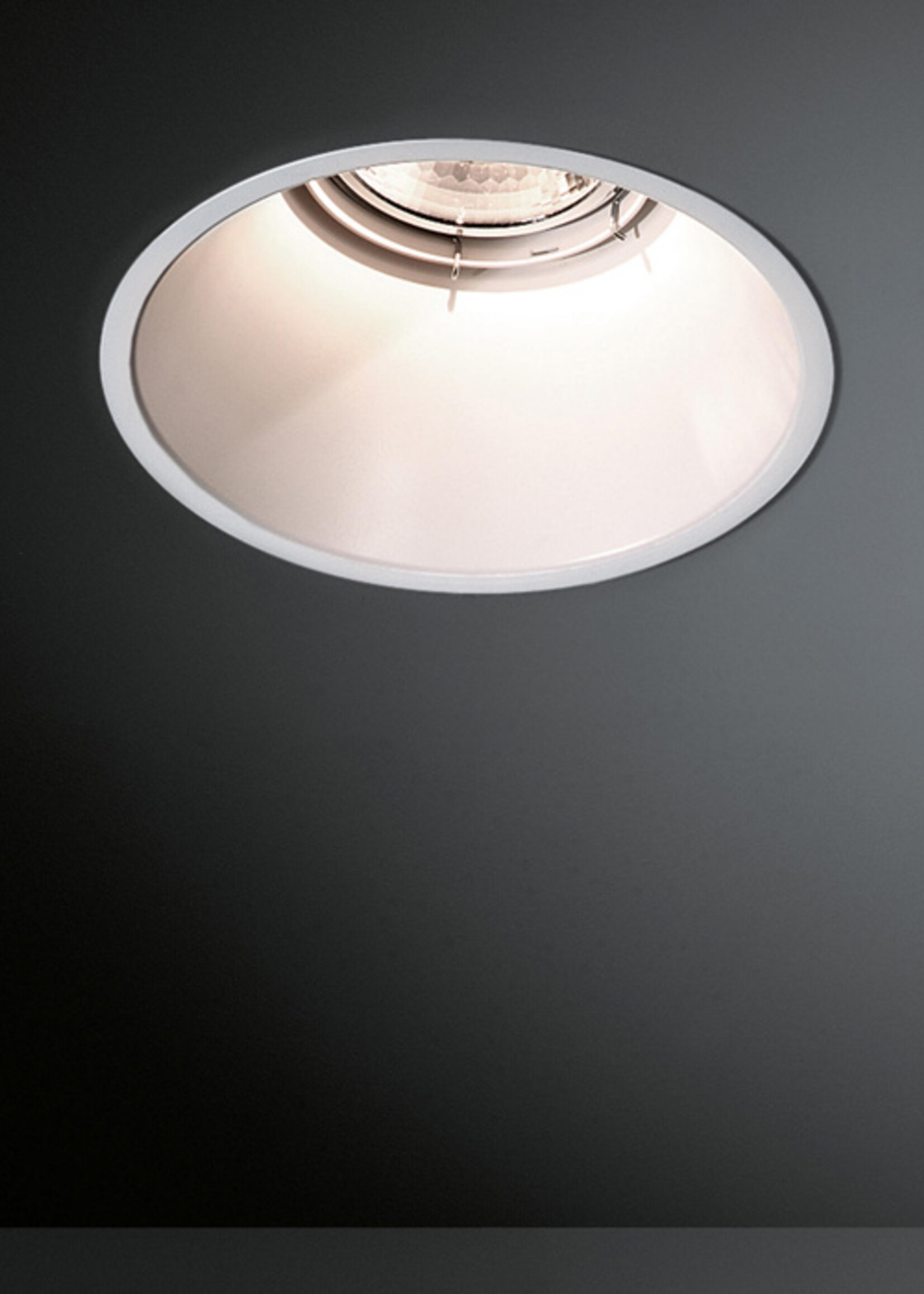 Modular Lotis Recessed