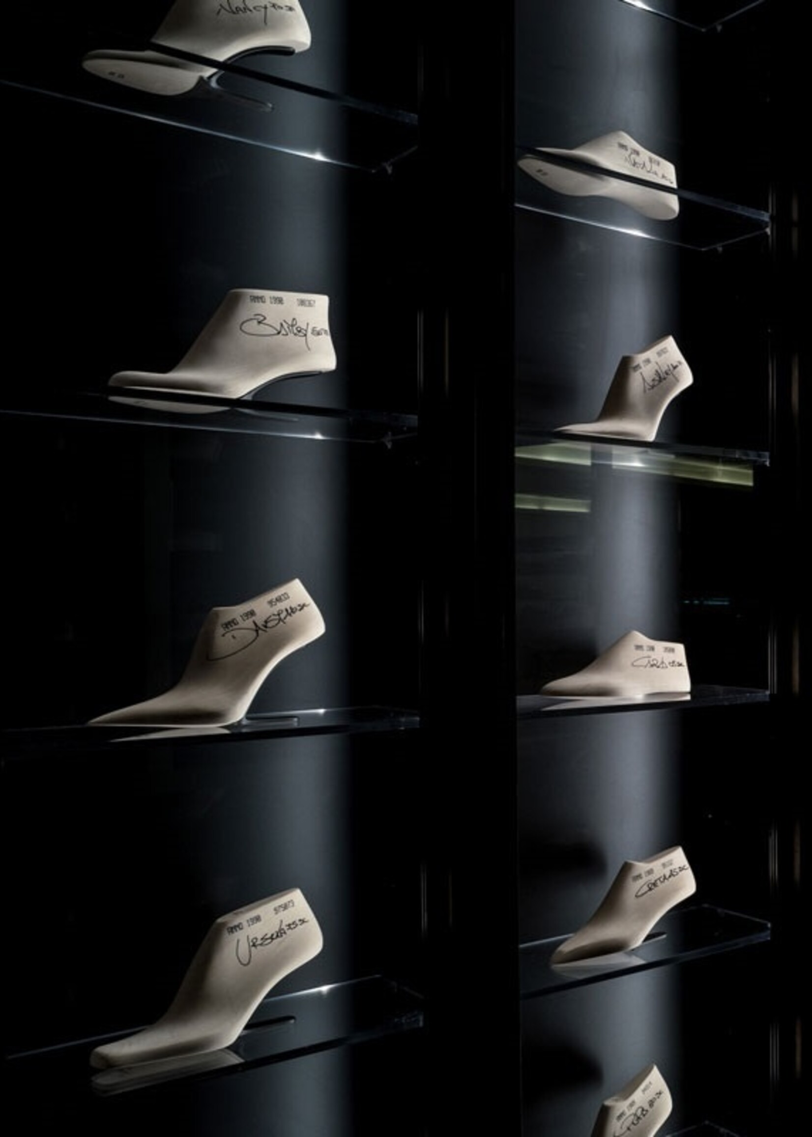 FLOS Micro Running Magnet