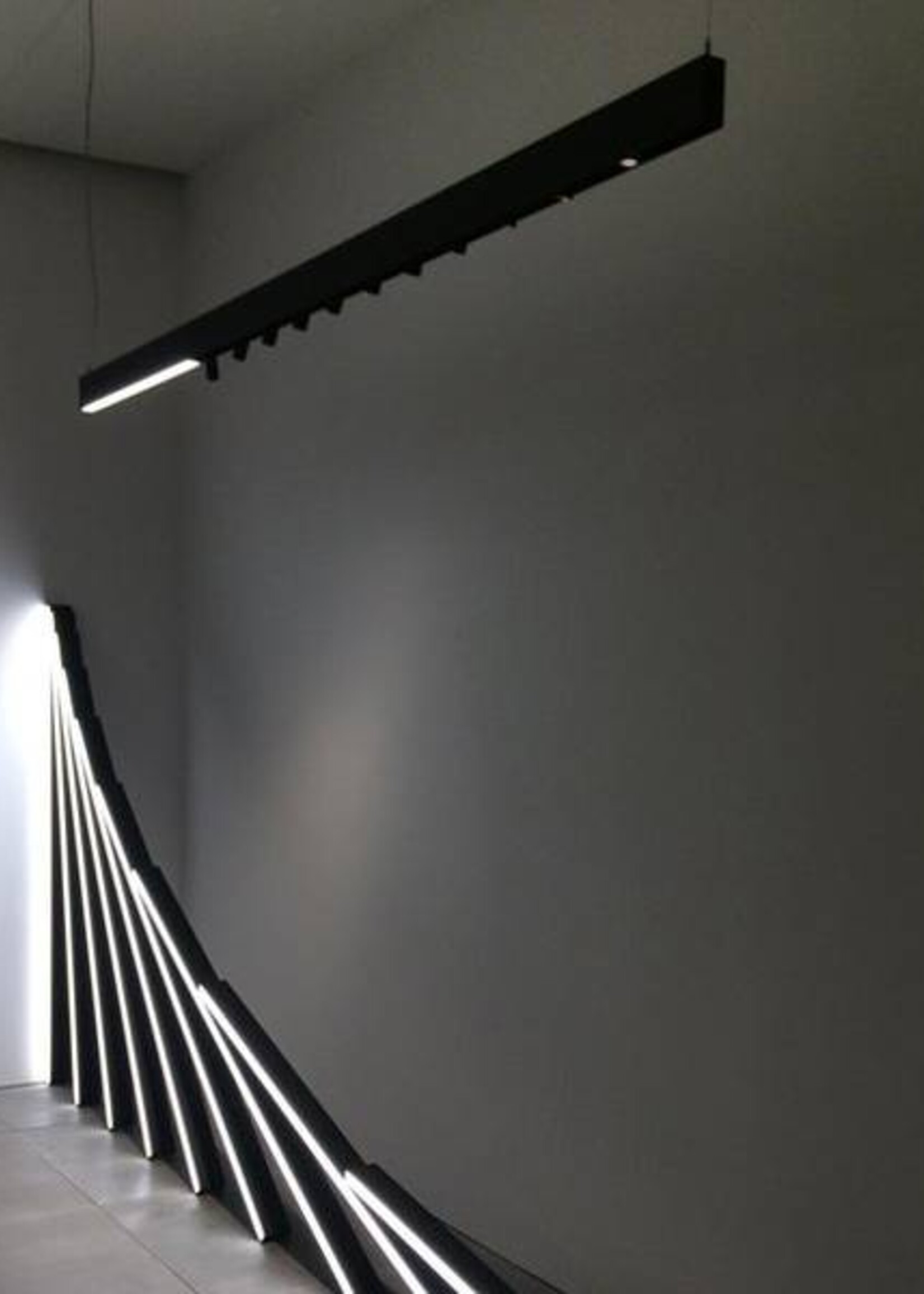 FLOS Running Magnet 2.0 Suspension Profile