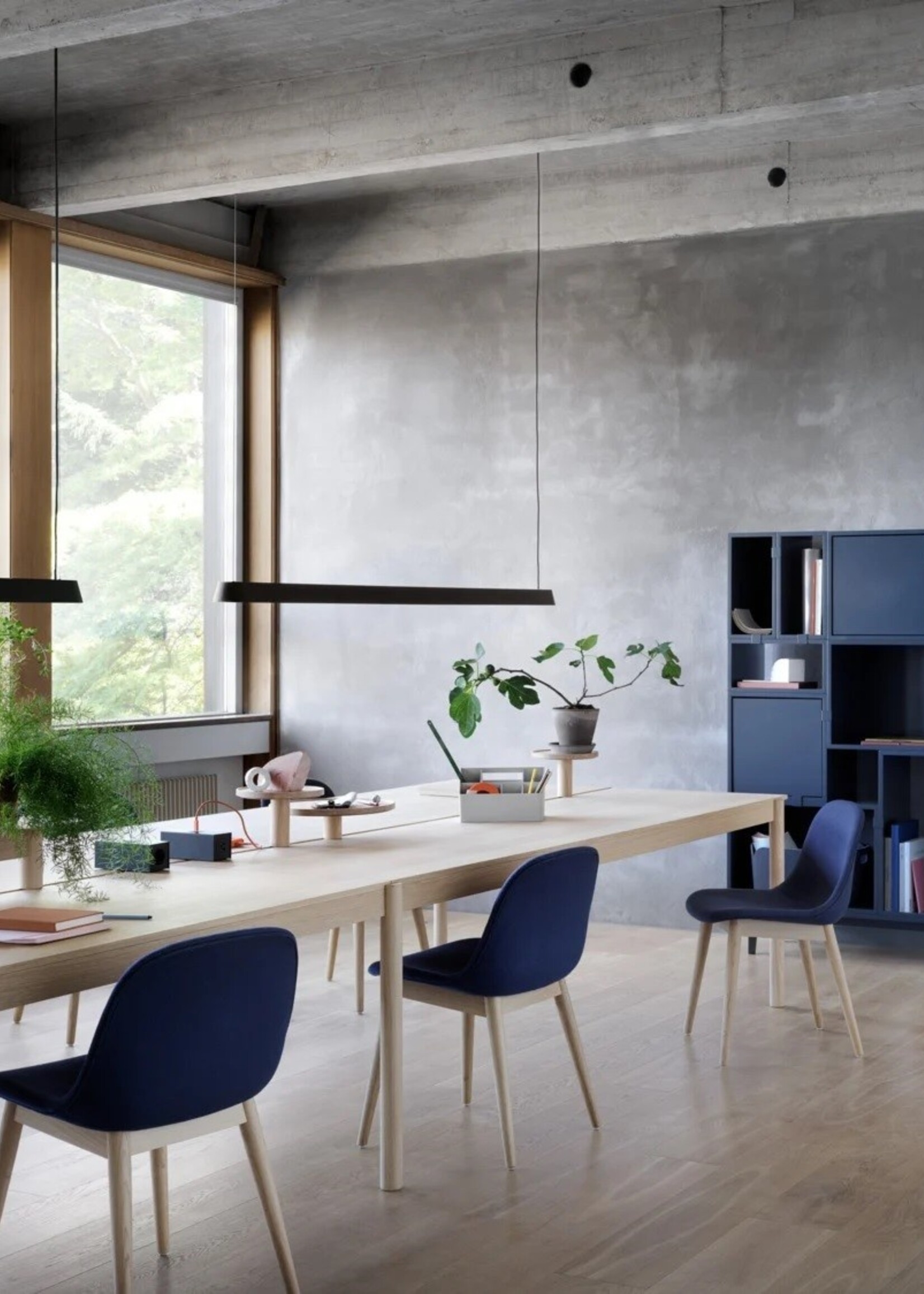 Muuto Linear Pendant Lamp