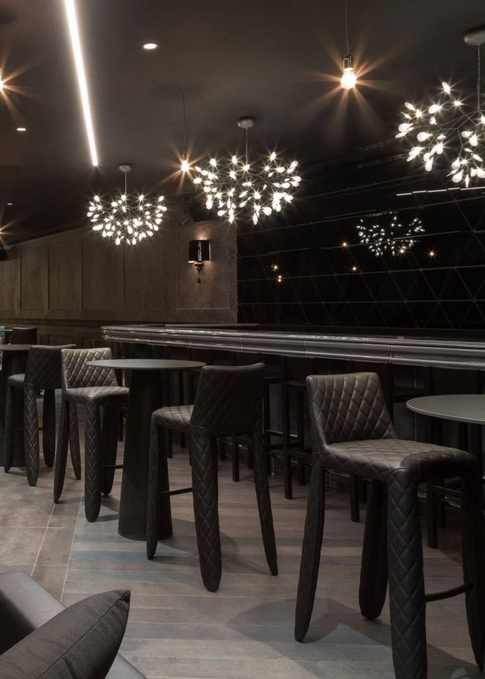 Moooi Mobilier Monster Bar Stool