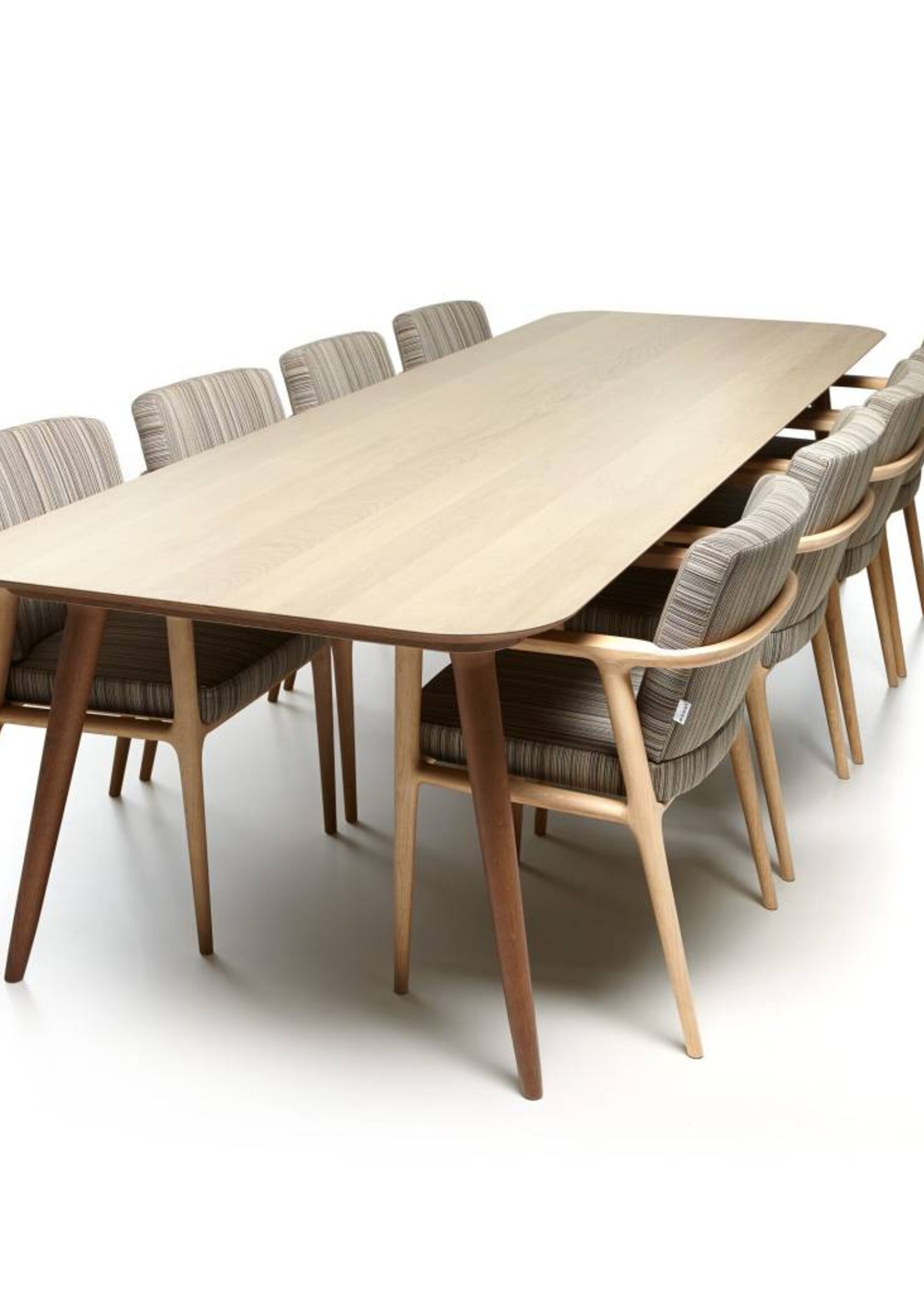 Moooi Mobilier Zio Dining Table