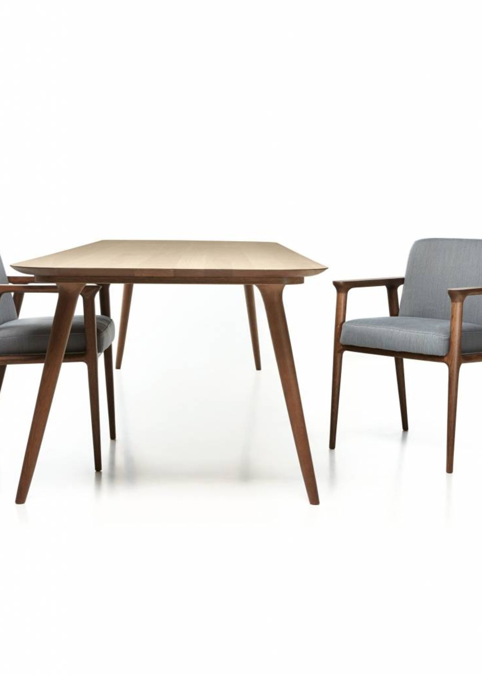 Moooi Mobilier Zio Dining Table