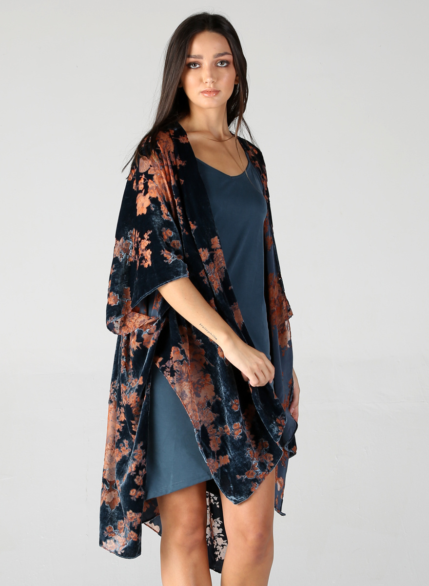Angie Burnout Velvet Kimono (X2AP1) - Creations Boutique