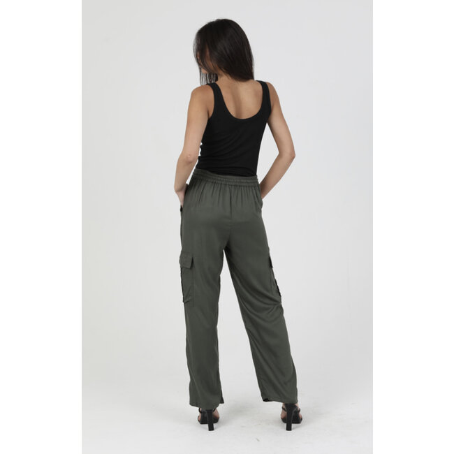 Angie Angie Cargo Pocket Straight Leg (B3518)