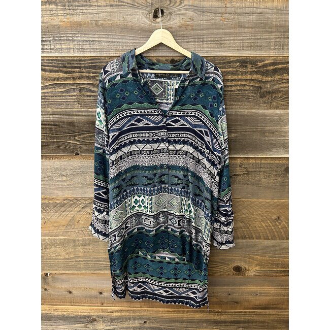 In Three’s Clouds, Grass, & Water Tops