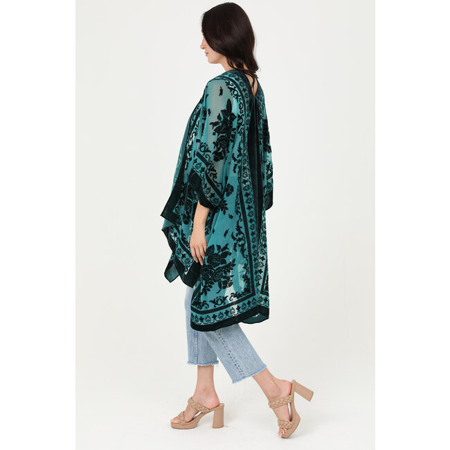 Angie Burnout Velvet Kimono (X2CH6)
