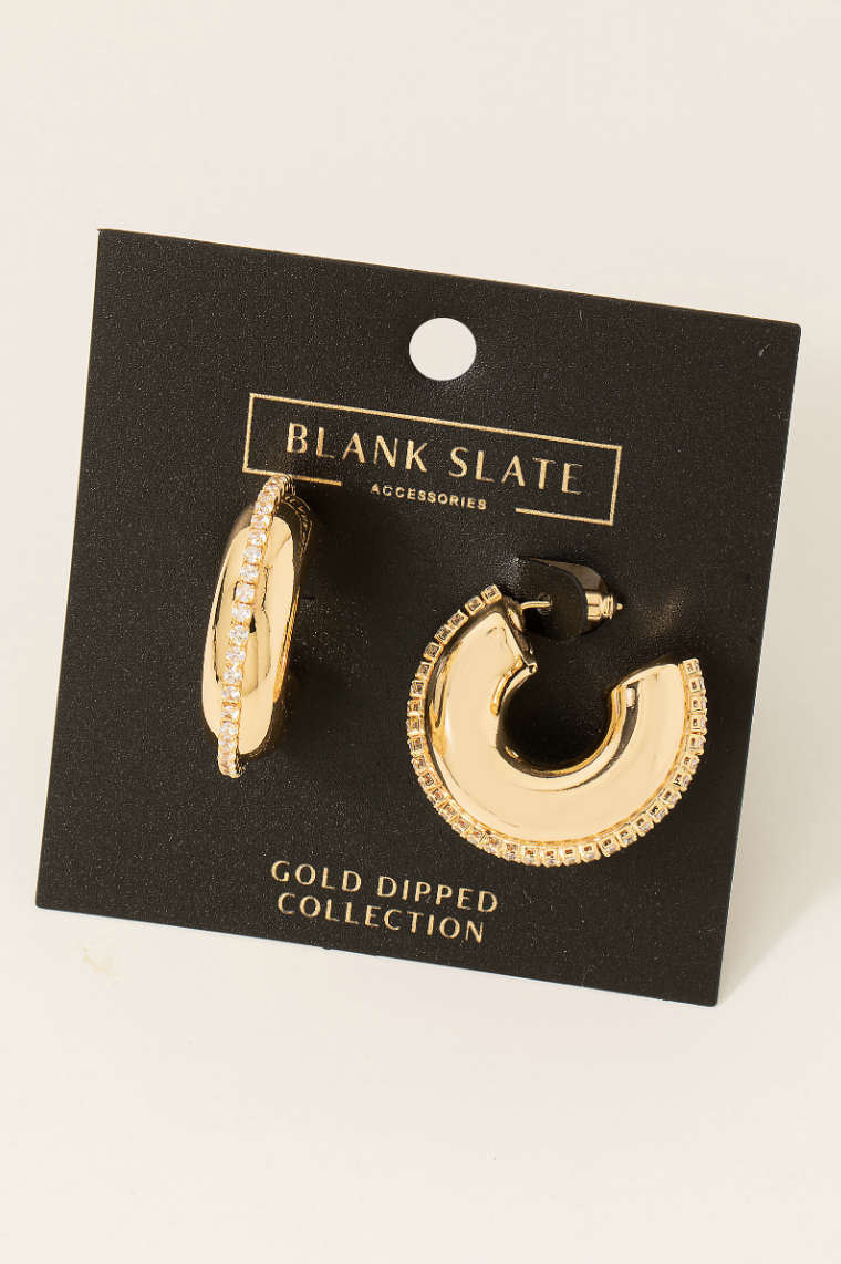 Fame gold earring Fame gold earring
