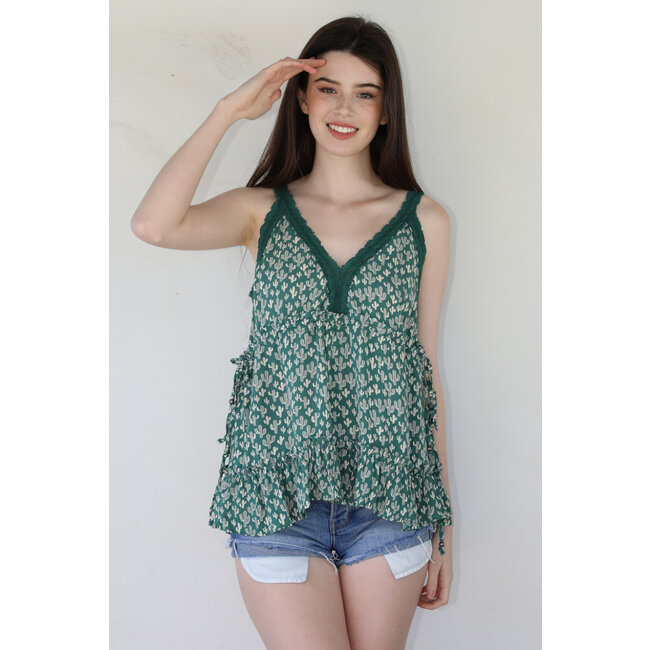 Angie Angie Deep V Cami With Lace (B2BB1)
