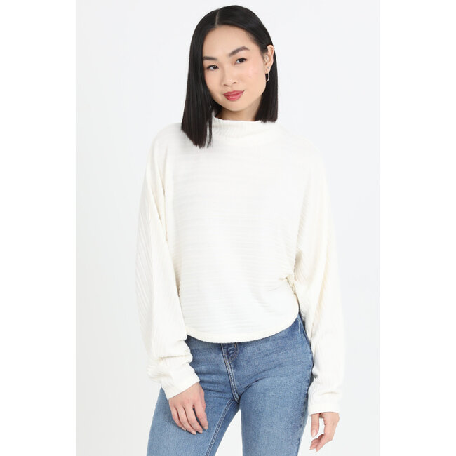 Angie Angie Brushed Knit Hatchi LS Top (X2DV9)