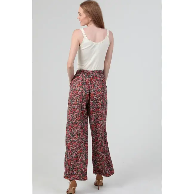 Angie Angie Smocked Waist Straight Leg W Pocket (B3737)