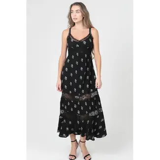 Angie Angie Tiered Maxi w/ Lace Panels (C4G39)