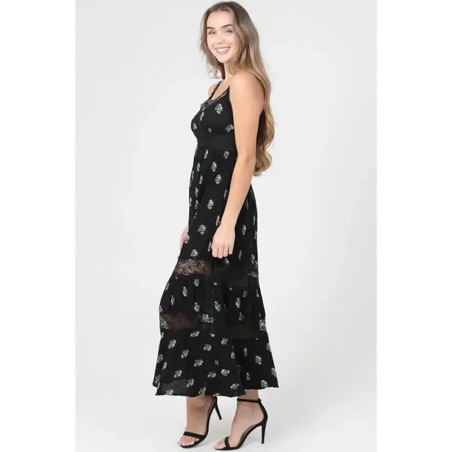 Angie Angie Tiered Maxi w/ Lace Panels (C4G39)
