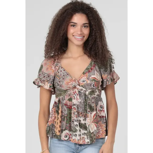 Angie Angie Twist front SS top(C2186)