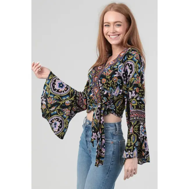 Angie Angie Top w/ Border Neckline (C2E02)