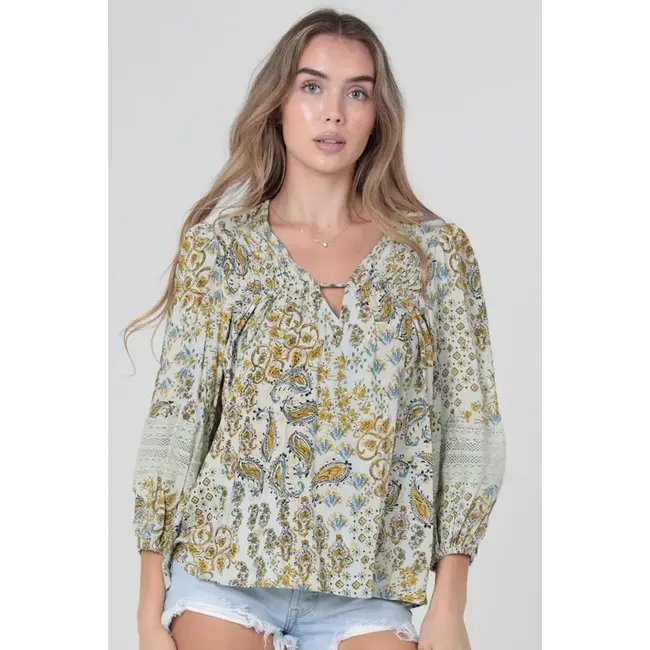 Angie Angie Long Sleeve V-Neck Top  (C2E26)
