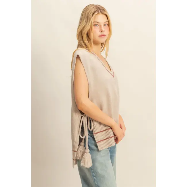 HYFVE HYFVE Tassel Detailed Oversized Sweater Vest (HF25E508)