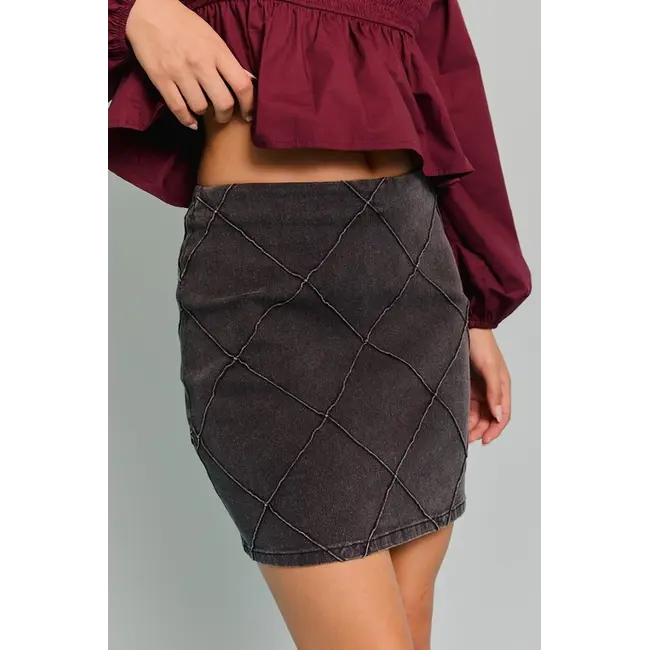 Le Lis Diamond Stitch Mini Skirt (MS7263)