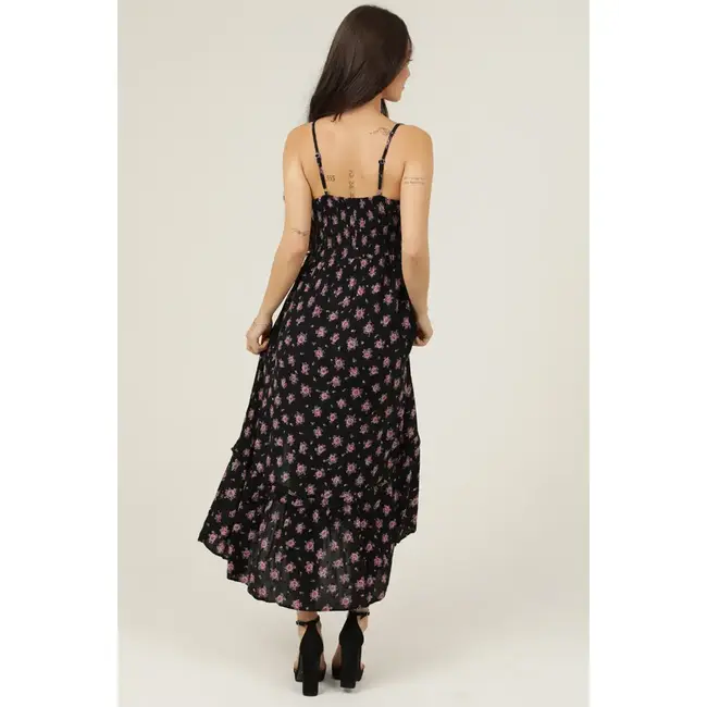 Angie V Cut Maxi Dress w/ Lace Detail (C4H45)