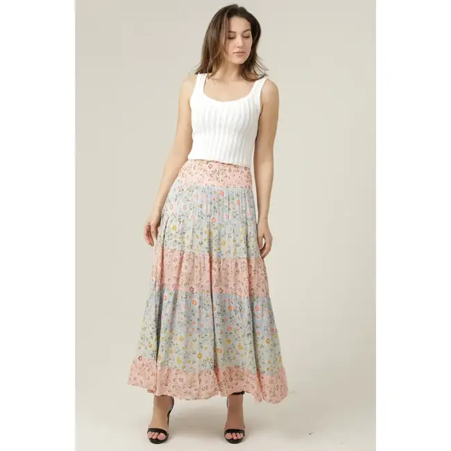 Angie Angie Tiered Skirt Smock Waist (26P57)
