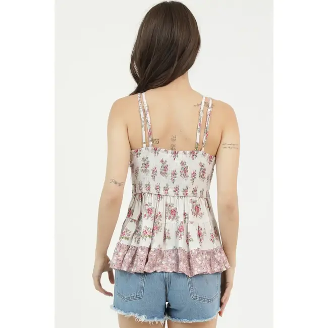 Angie Angie Vneck Tank w/Lace (C2E81)