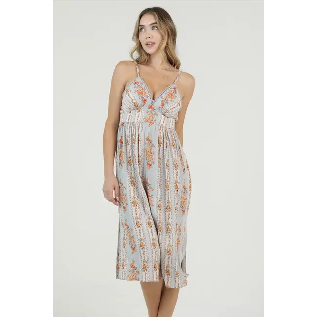 Angie V-neck Dress w/ Side Slits and Lace Details (C4K61)