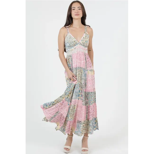 Angie Maxi Dress w/Lace Detail (C4D14)