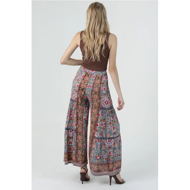 Wide Leg Pants W/Lace Inserts (25R84)