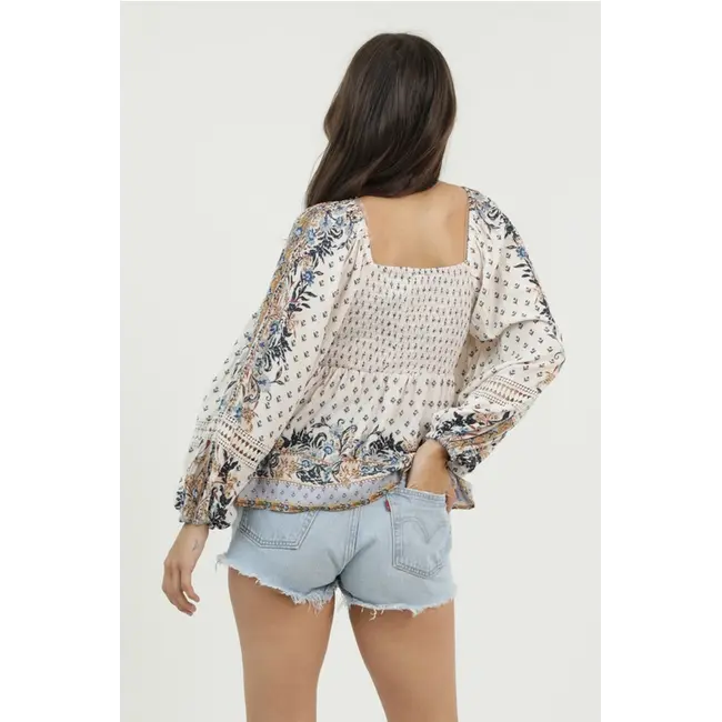 Angie Twist Front long sleeve top (C2E97)
